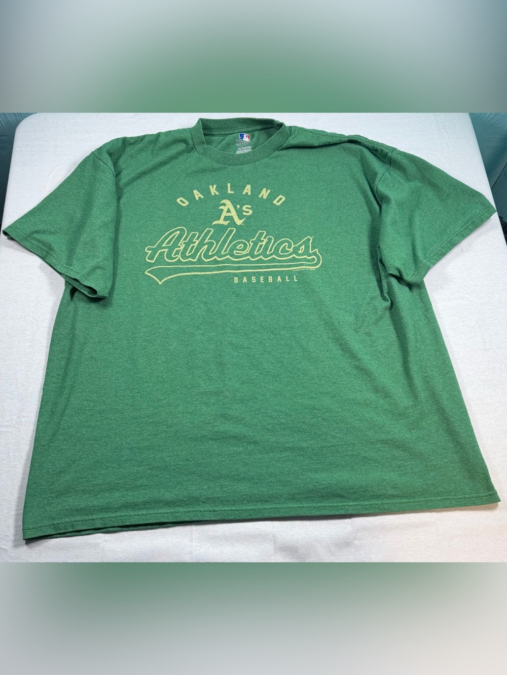 MLB Oakland Athletics Graphic T-Shirt Mens 2XL Green Heathered A's Tee
